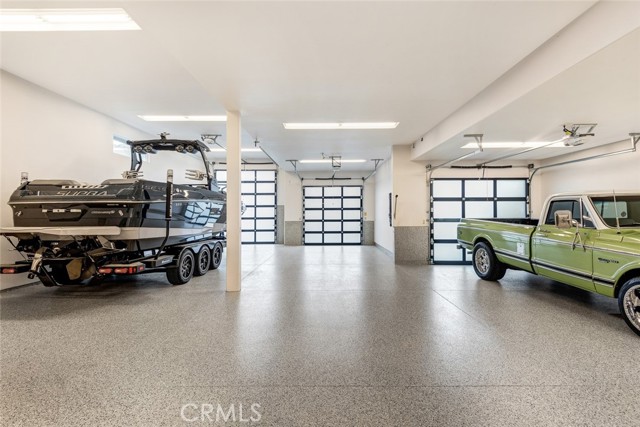 Detail Gallery Image 23 of 65 For 3925 Rivercrest Dr, –,  OR 97303 - 3 Beds | 3 Baths