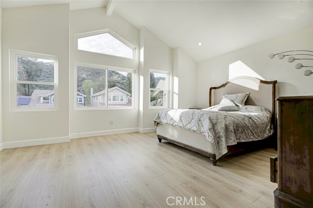 Detail Gallery Image 54 of 63 For 28030 Kenton, Saugus,  CA 91350 - 5 Beds | 3 Baths