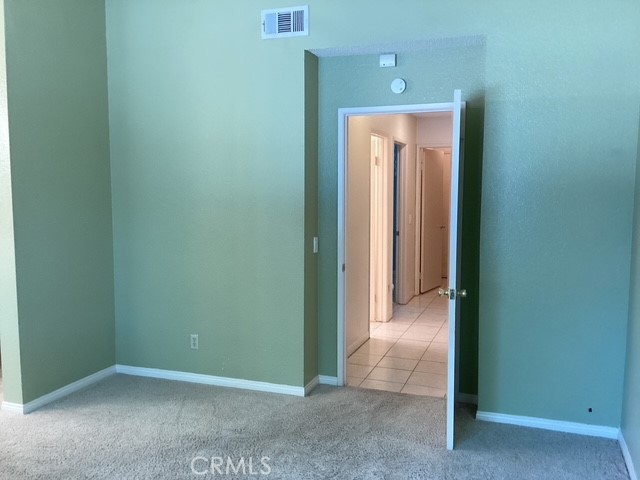 https://media.crmls.org/medias/7bade1fc-d71d-4adb-9ca5-4b50b7550e6d.jpg?preset=X-Large
