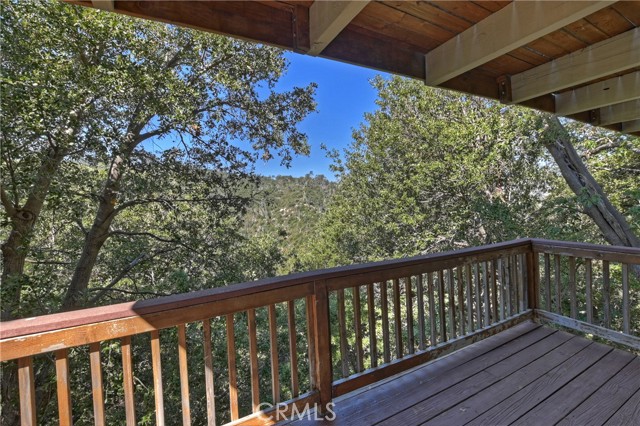 Detail Gallery Image 10 of 33 For 1262 Brentwood Dr, Lake Arrowhead,  CA 92352 - 3 Beds | 2 Baths