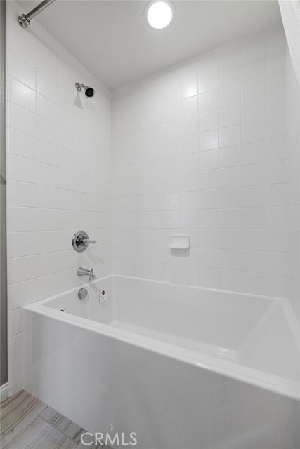 Detail Gallery Image 13 of 27 For 52 Origin, Irvine,  CA 92618 - 2 Beds | 2 Baths