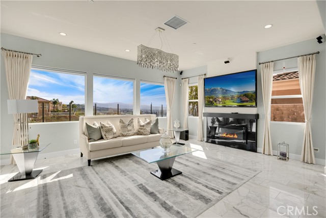 520 N Bardsdale Place, Brea CA: https://media.crmls.org/medias/7bae4d85-b0b5-4cdc-a611-449735725e34.jpg