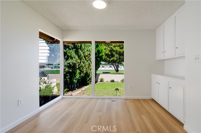 Detail Gallery Image 9 of 38 For 4906 Garnet St, Torrance,  CA 90503 - 4 Beds | 3 Baths