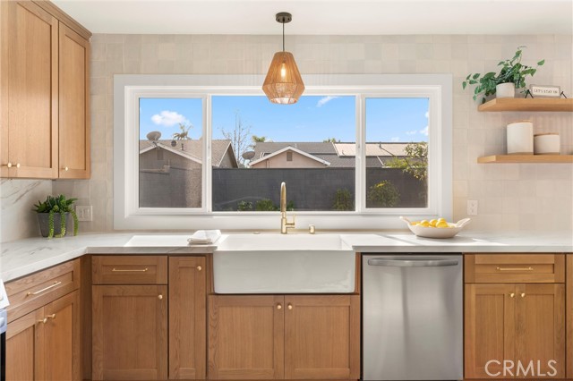 Detail Gallery Image 18 of 32 For 925 Tanana Pl, Costa Mesa,  CA 92626 - 4 Beds | 2 Baths