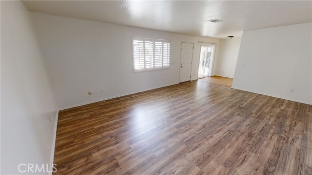 13457 4th Street, Yucaipa CA: https://media.crmls.org/medias/7baec638-3911-44de-ac24-4aec9096d5fb.jpg