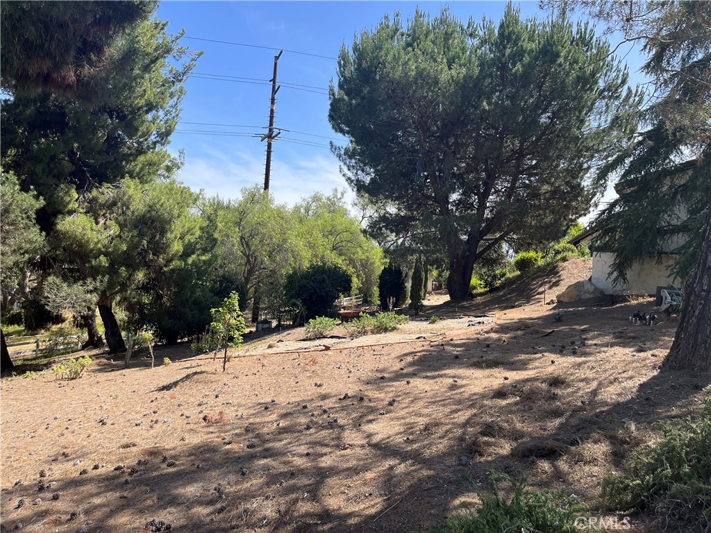 https://media.crmls.org/medias/7bafb3b1-48d8-4bad-8966-c79554287d34.jpg?preset=X-Large
