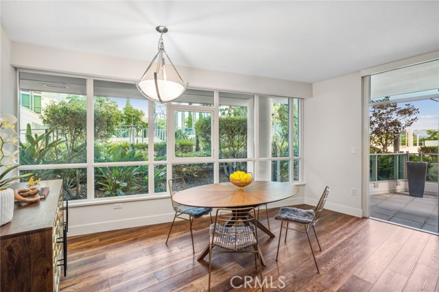 Detail Gallery Image 4 of 41 For 3131 Michelson Dr #302,  Irvine,  CA 92612 - 2 Beds | 2 Baths