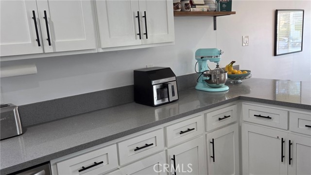 Detail Gallery Image 12 of 75 For 3020 Oregon Ave, Long Beach,  CA 90806 - 3 Beds | 1 Baths