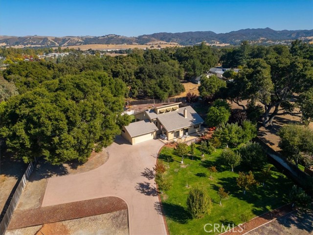 Detail Gallery Image 56 of 71 For 10325 Circle Oak Dr, Atascadero,  CA 93422 - 2 Beds | 2 Baths