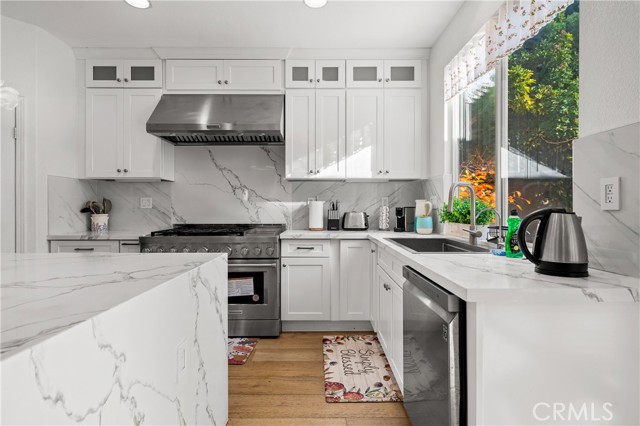 Detail Gallery Image 12 of 35 For 19366 Fortune Pl, Rowland Heights,  CA 91748 - 5 Beds | 4/1 Baths