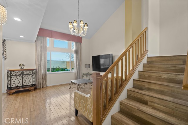 Detail Gallery Image 11 of 35 For 1813 Borrego, West Covina,  CA 91791 - 2 Beds | 3 Baths