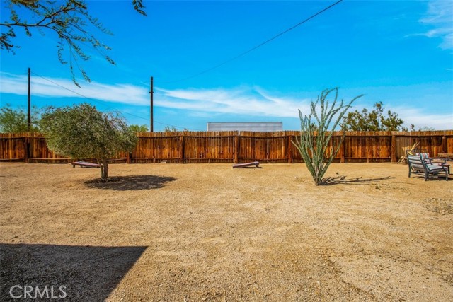 Detail Gallery Image 36 of 48 For 4435 Bullion Ave, Twentynine Palms,  CA 92277 - 4 Beds | 2/2 Baths