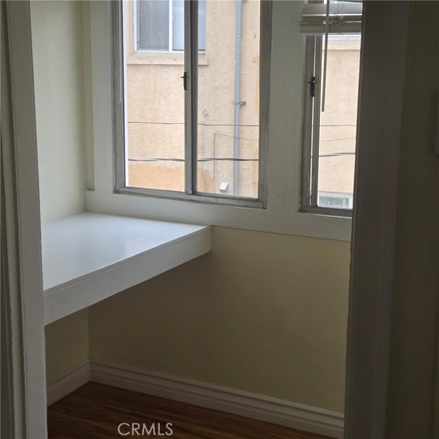 Detail Gallery Image 7 of 10 For 1211 Elden Ave., Los Angeles,  CA 90006 - – Beds | – Baths