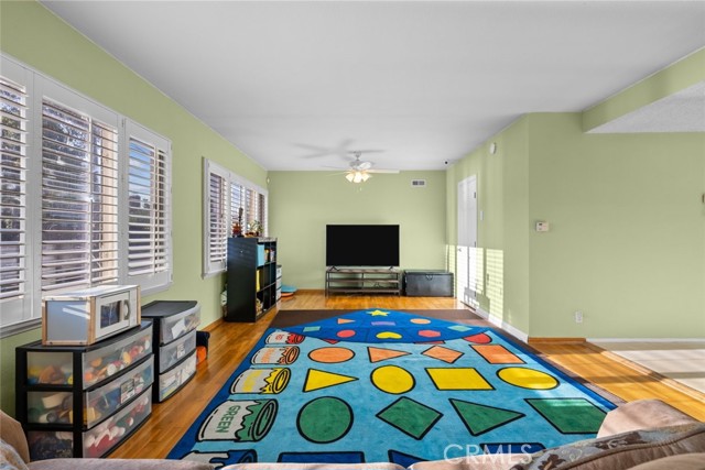 Detail Gallery Image 20 of 44 For 13003 Arcturus Ave, Gardena,  CA 90249 - 4 Beds | 2 Baths