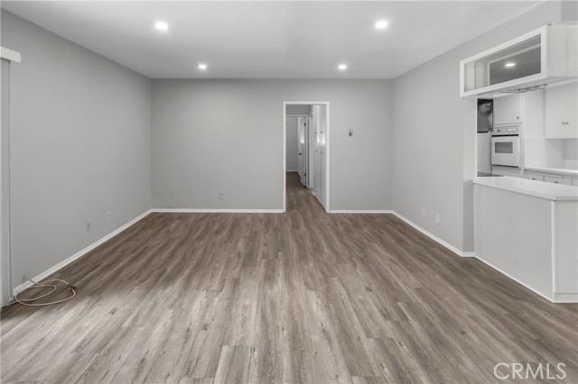 2033 E. 3rd St., Long Beach CA: https://media.crmls.org/medias/7bb29e40-3bdb-49ee-a291-468f8f8148e0.jpg