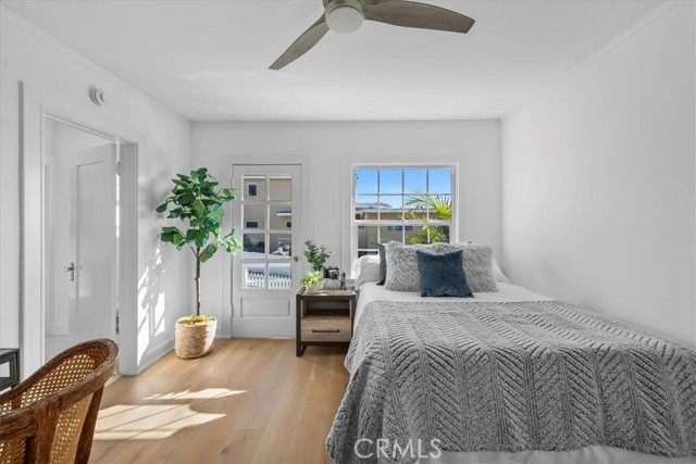 1000 The Strand, Manhattan Beach CA: https://media.crmls.org/medias/7bb36235-0cf2-416c-9a1b-14f5ed9f87da.jpg