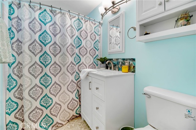 Detail Gallery Image 12 of 22 For 30611 Ferndale Dr, Running Springs,  CA 92382 - 2 Beds | 1 Baths