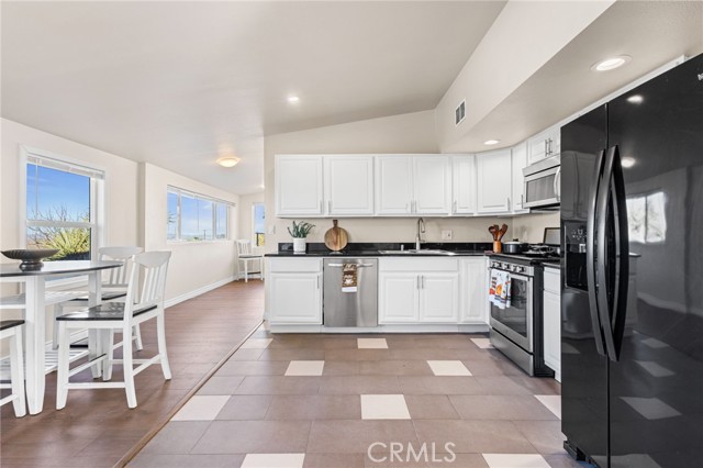 Detail Gallery Image 24 of 42 For 60325 Natoma, Joshua Tree,  CA 92252 - 4 Beds | 2 Baths