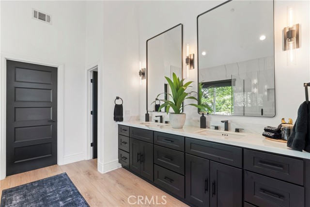 1019 Pintail Circle, Lake Arrowhead CA: https://media.crmls.org/medias/7bb50ff2-c9f1-4559-bfe3-d61c16315217.jpg