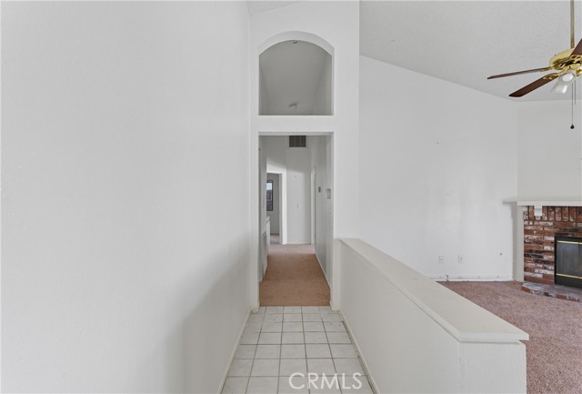 14698 King Canyon Road, Victorville CA: https://media.crmls.org/medias/7bb66aa8-ac55-49ee-88f5-8157799083ee.jpg