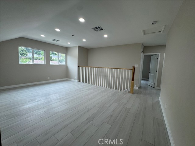 Detail Gallery Image 18 of 24 For 4609 Highgrove Ave, Torrance,  CA 90505 - 8 Beds | 3/2 Baths