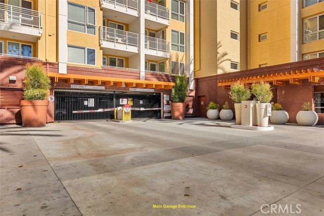 Detail Gallery Image 24 of 24 For 21301 Erwin St #516,  Woodland Hills,  CA 91367 - 2 Beds | 2 Baths