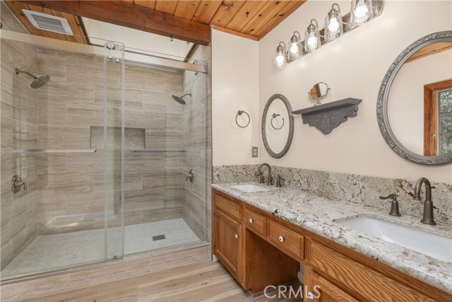 Detail Gallery Image 20 of 63 For 4904 Sierra Pines Dr, Mariposa,  CA 95338 - 3 Beds | 3/1 Baths