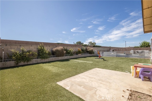 Detail Gallery Image 18 of 22 For 27958 Foxfire St, Menifee,  CA 92586 - 2 Beds | 2 Baths