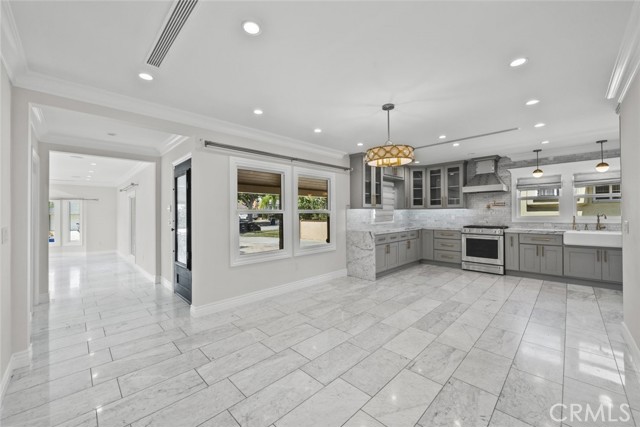 Detail Gallery Image 14 of 34 For 1134 Graynold Ave, Glendale,  CA 91202 - 3 Beds | 2 Baths