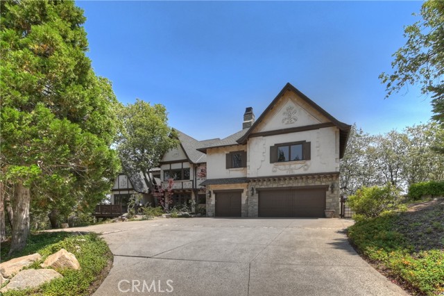 Detail Gallery Image 6 of 64 For 28324 Somerset Ln, Lake Arrowhead,  CA 92352 - 4 Beds | 4/1 Baths