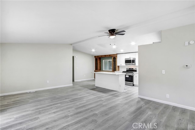 Detail Gallery Image 8 of 22 For 38619 Calle De La Siesta, Murrieta,  CA 92563 - 3 Beds | 2 Baths