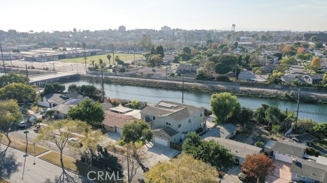 1241 Studebaker Road, Long Beach, California 90815, 6 Bedrooms Bedrooms, ,4 BathroomsBathrooms,Single Family Residence,For Sale,Studebaker,PW24235600