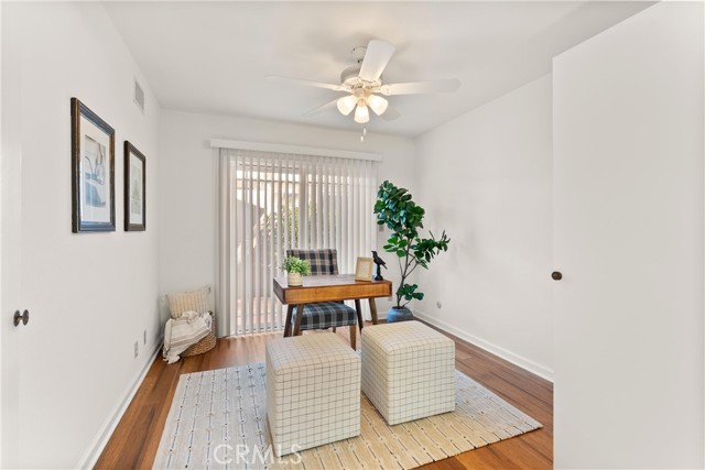 24595 Overlake Drive, Lake Forest CA: https://media.crmls.org/medias/7bb98db1-9347-463f-9179-6e8a5e04336f.jpg
