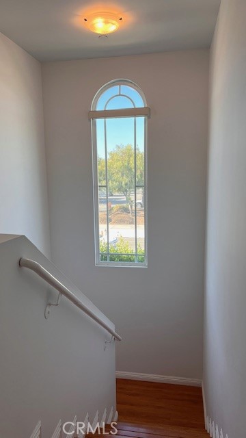 Detail Gallery Image 2 of 11 For 1665 W 221st St, Torrance,  CA 90501 - 4 Beds | 4 Baths