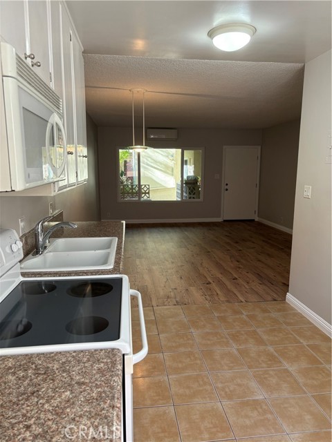 315 North Louise Street, 102 photo 8