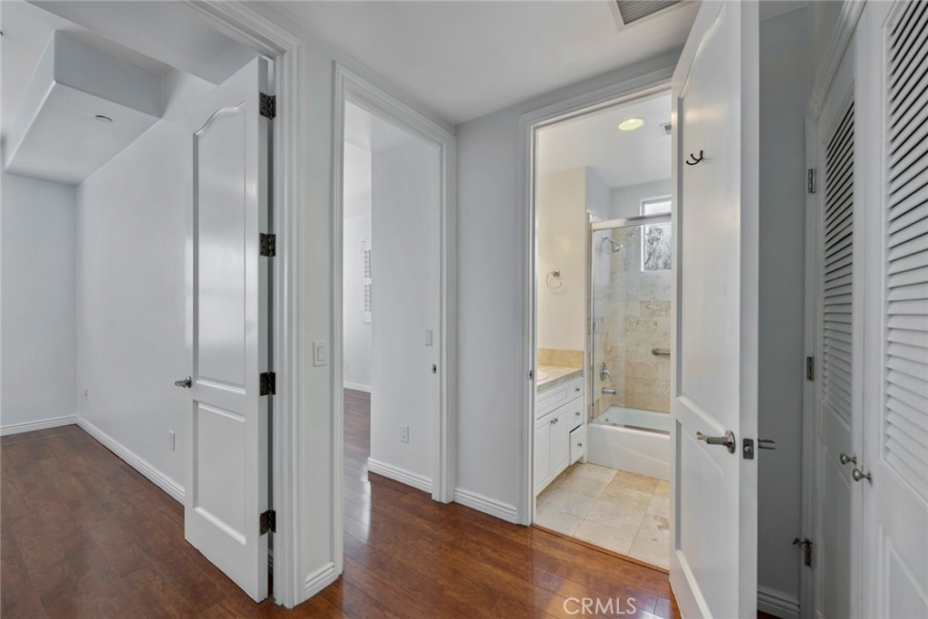 MLS #CV25268413 image #21