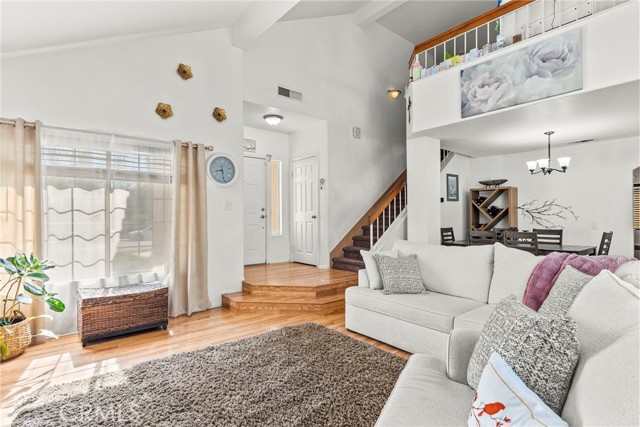 Detail Gallery Image 11 of 52 For 24510 Camino Mirabella, Murrieta,  CA 92562 - 3 Beds | 2/1 Baths