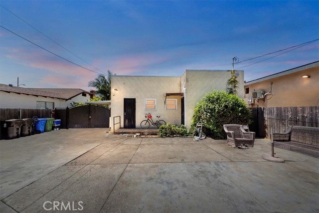 2719 Hill Street, Huntington Park CA: https://media.crmls.org/medias/7bbb6c81-cb9f-4954-9786-e4e10b13cc4b.jpg