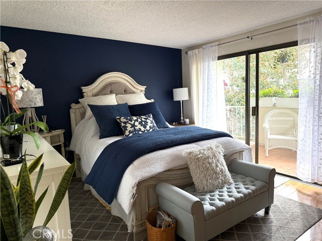 Detail Gallery Image 9 of 10 For 899 Ronda Sevilla, #B #B,  Laguna Woods,  CA 92637 - 2 Beds | 2 Baths