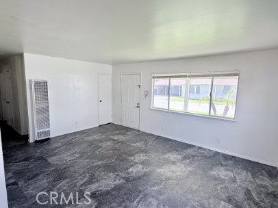 Detail Gallery Image 5 of 17 For 24460 Myers Ave, Moreno Valley,  CA 92553 - 2 Beds | 1 Baths