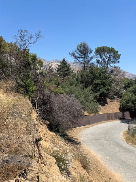 360 E Waldon Place, Montecito Heights CA: https://media.crmls.org/medias/7bbc73d4-a978-474e-a5c8-0a6edeecf45c.jpg