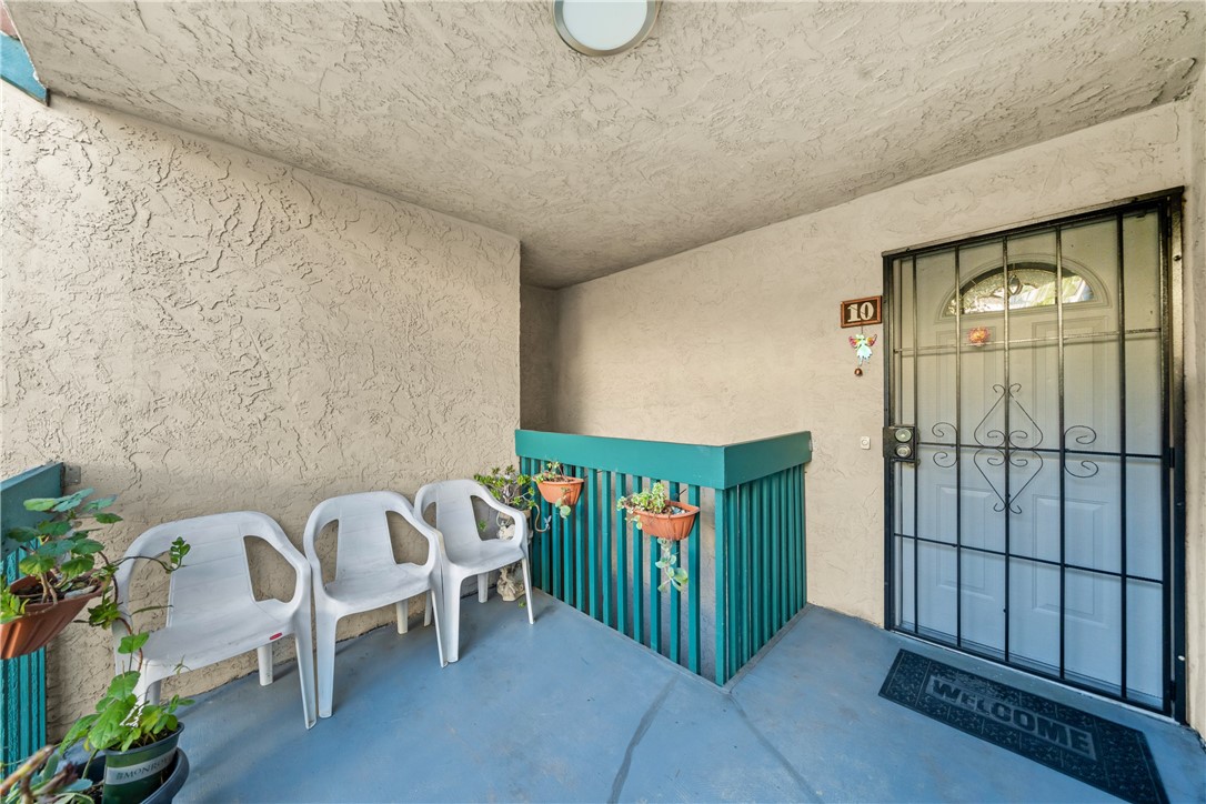 Detail Gallery Image 5 of 20 For 3435 Capalina Rd #10,  San Marcos,  CA 92069 - 2 Beds | 1 Baths