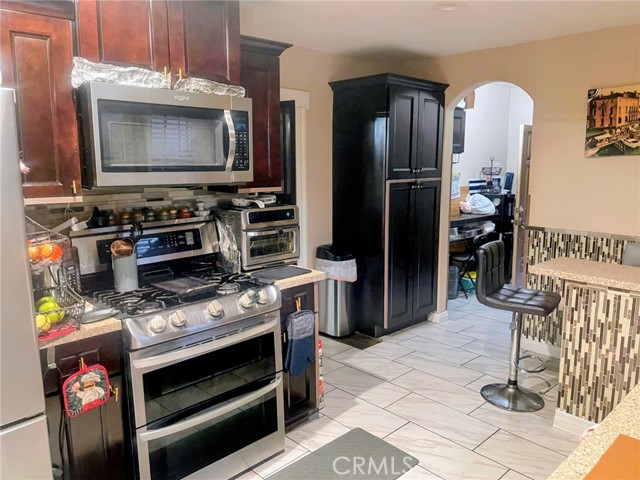 Detail Gallery Image 8 of 25 For 2958 London St, Los Angeles,  CA 90026 - – Beds | – Baths