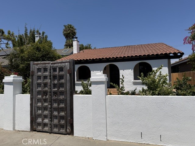 3754 Mountain View AVE