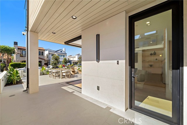 Detail Gallery Image 8 of 70 For 612 Begonia, Corona Del Mar,  CA 92625 - 3 Beds | 3/1 Baths