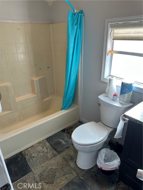 Detail Gallery Image 13 of 17 For 1700 S Glendora Ave Sp40,  Glendora,  CA 91740 - 3 Beds | 2 Baths