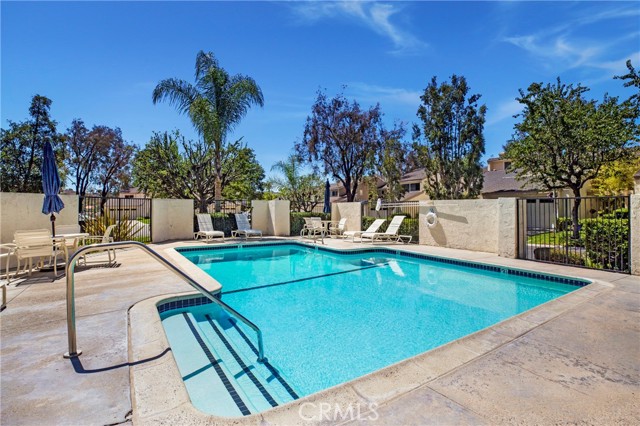 24291 Hillview Drive, Laguna Niguel CA: https://media.crmls.org/medias/7bbedefc-4c97-48da-9666-808d963559a1.jpg