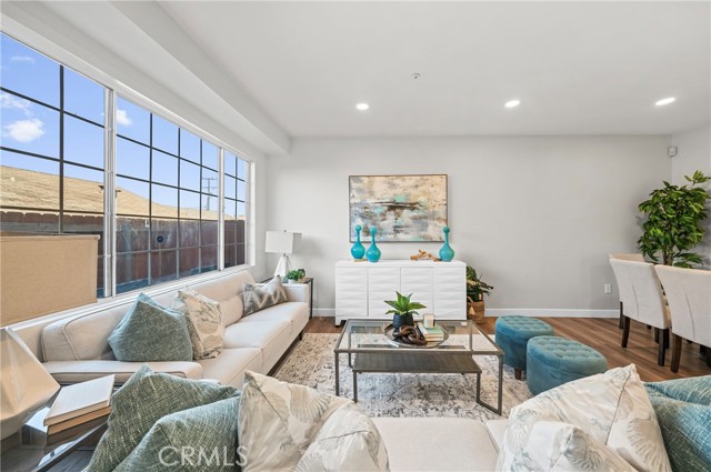 Detail Gallery Image 2 of 34 For 1506 Prospect #B,  San Gabriel,  CA 91776 - 3 Beds | 3 Baths