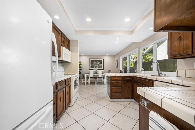 Detail Gallery Image 19 of 74 For 11348 Barbi Ln, Los Alamitos,  CA 90720 - 4 Beds | 2/1 Baths