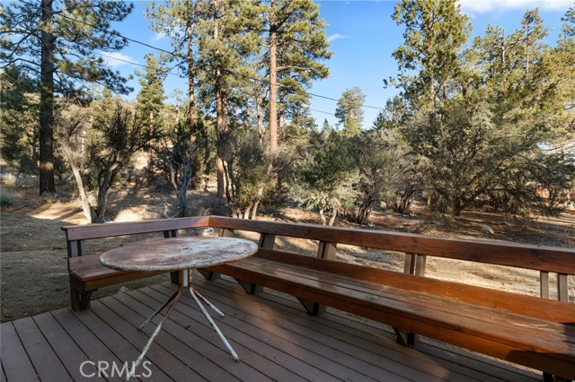 Detail Gallery Image 17 of 22 For 28 Lakeview Tract, Fawnskin,  CA 92333 - 2 Beds | 1 Baths